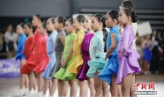 1600名青少年舞者齐聚佛山同台竞艺